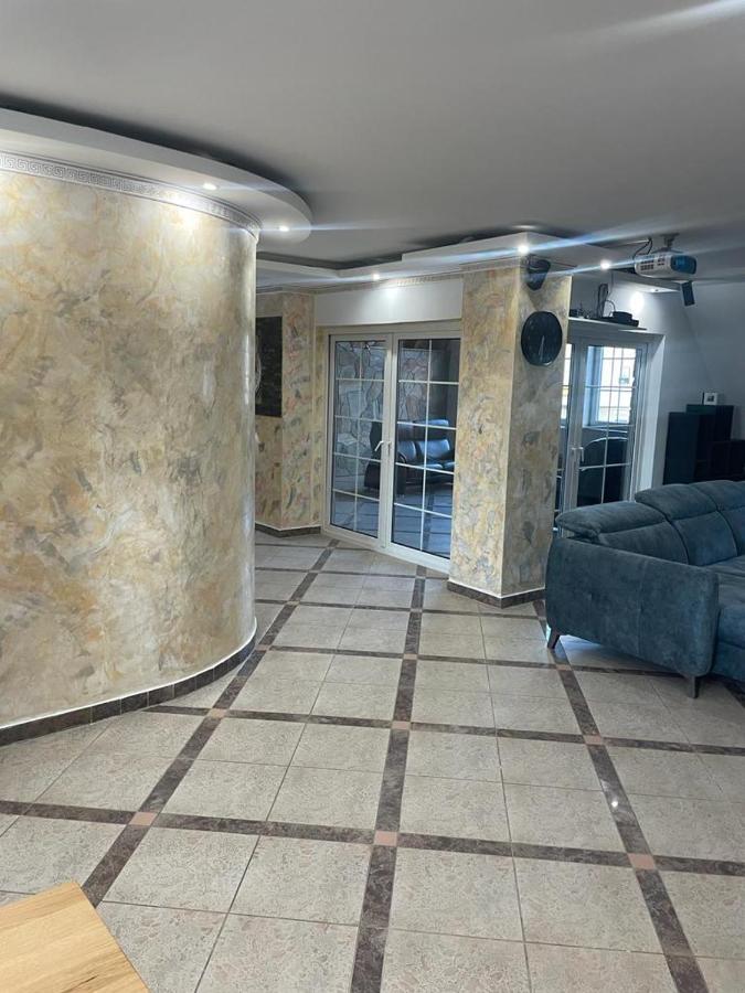 Bobenheim-Roxheim Luxurioese Wohnung Im Herzen Von Rlp מראה חיצוני תמונה