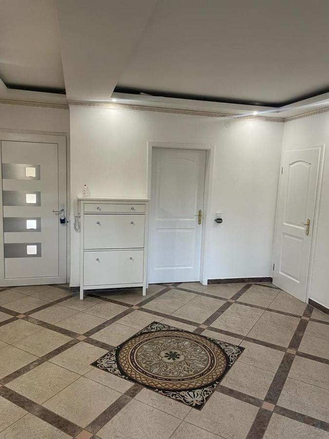 Bobenheim-Roxheim Luxurioese Wohnung Im Herzen Von Rlp מראה חיצוני תמונה